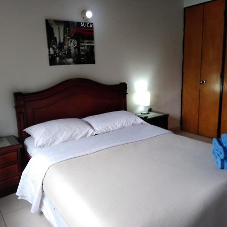 Hostal Norma101 Богота Экстерьер фото